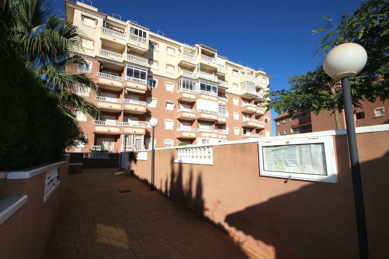 Apartment In La Mata Eneas 6 托雷维耶哈 外观 照片