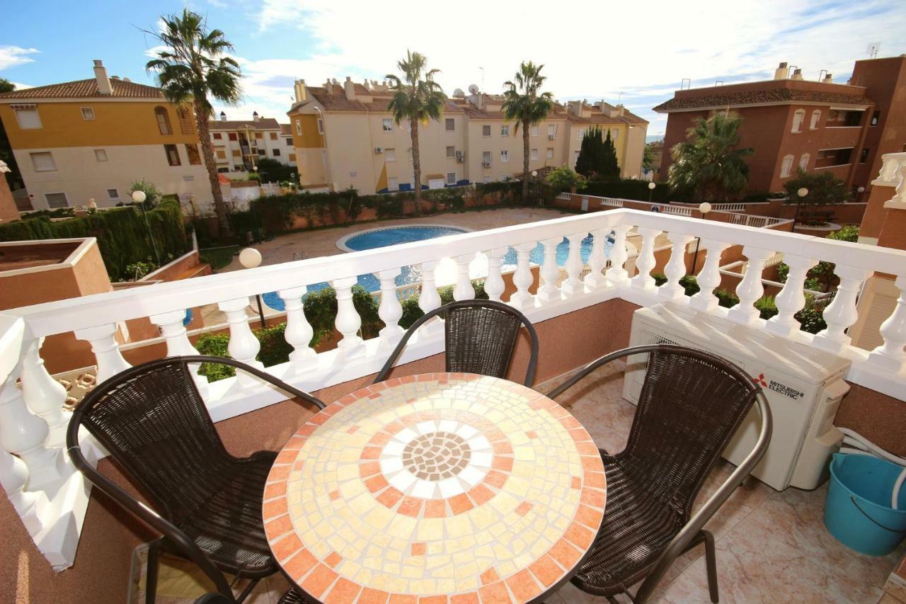 Apartment In La Mata Eneas 6 托雷维耶哈 外观 照片