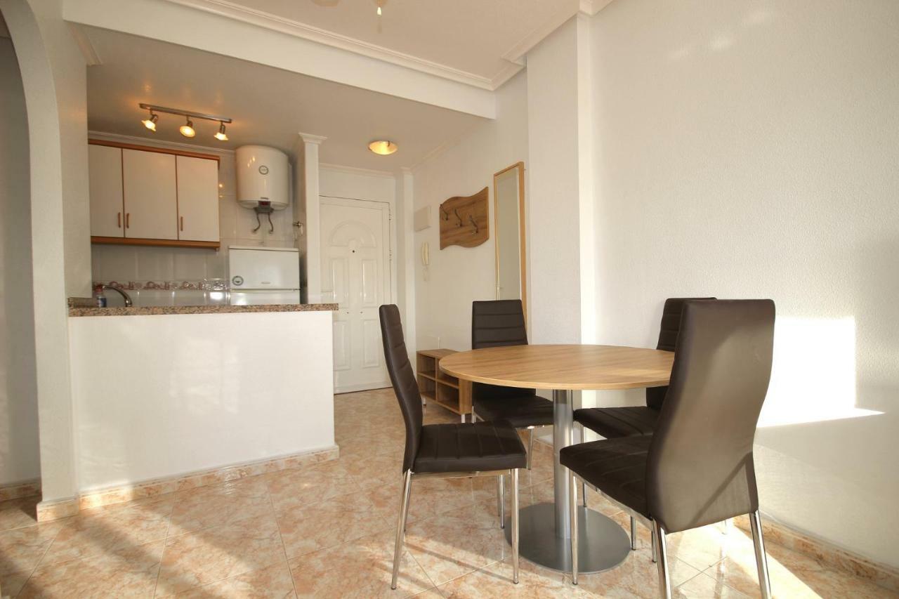 Apartment In La Mata Eneas 6 托雷维耶哈 外观 照片